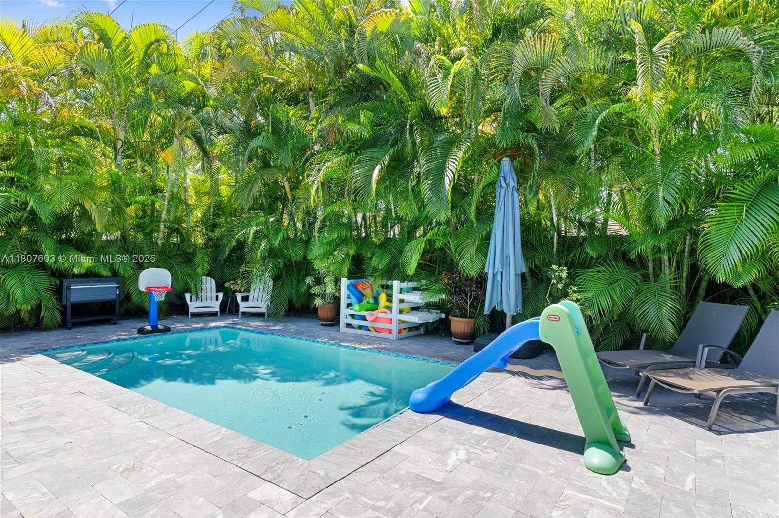 Small Image of 5960 SOUTH WEST 41ST ST, Miami Number 40