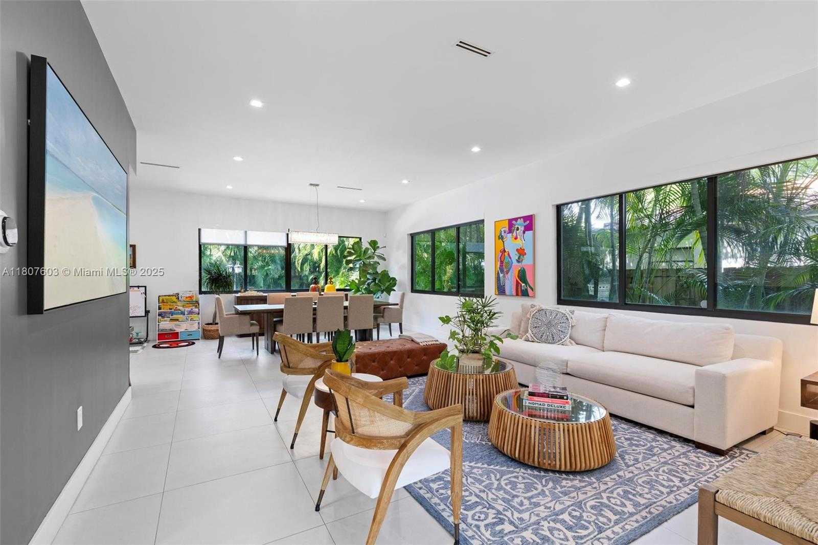 Small Image of 5960 SOUTH WEST 41ST ST, Miami Number 5