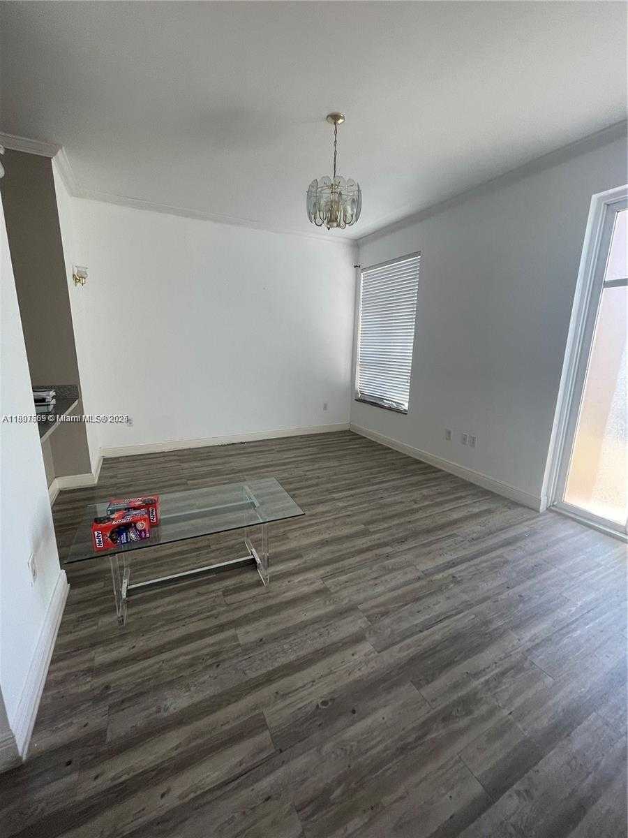 Small Image of 7420 WEST 20TH AVE #151, Hialeah Number 4