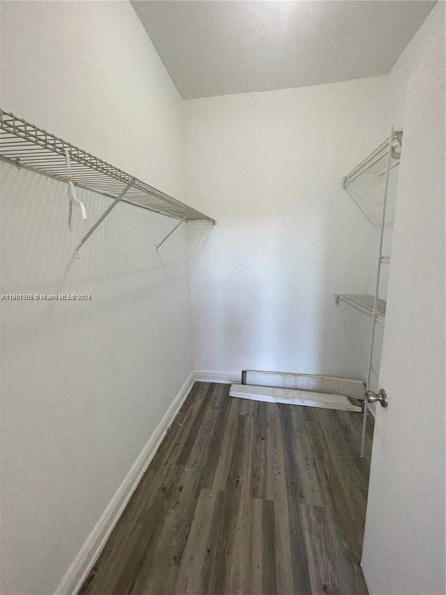 Small Image of 7420 WEST 20TH AVE #151, Hialeah Number 5