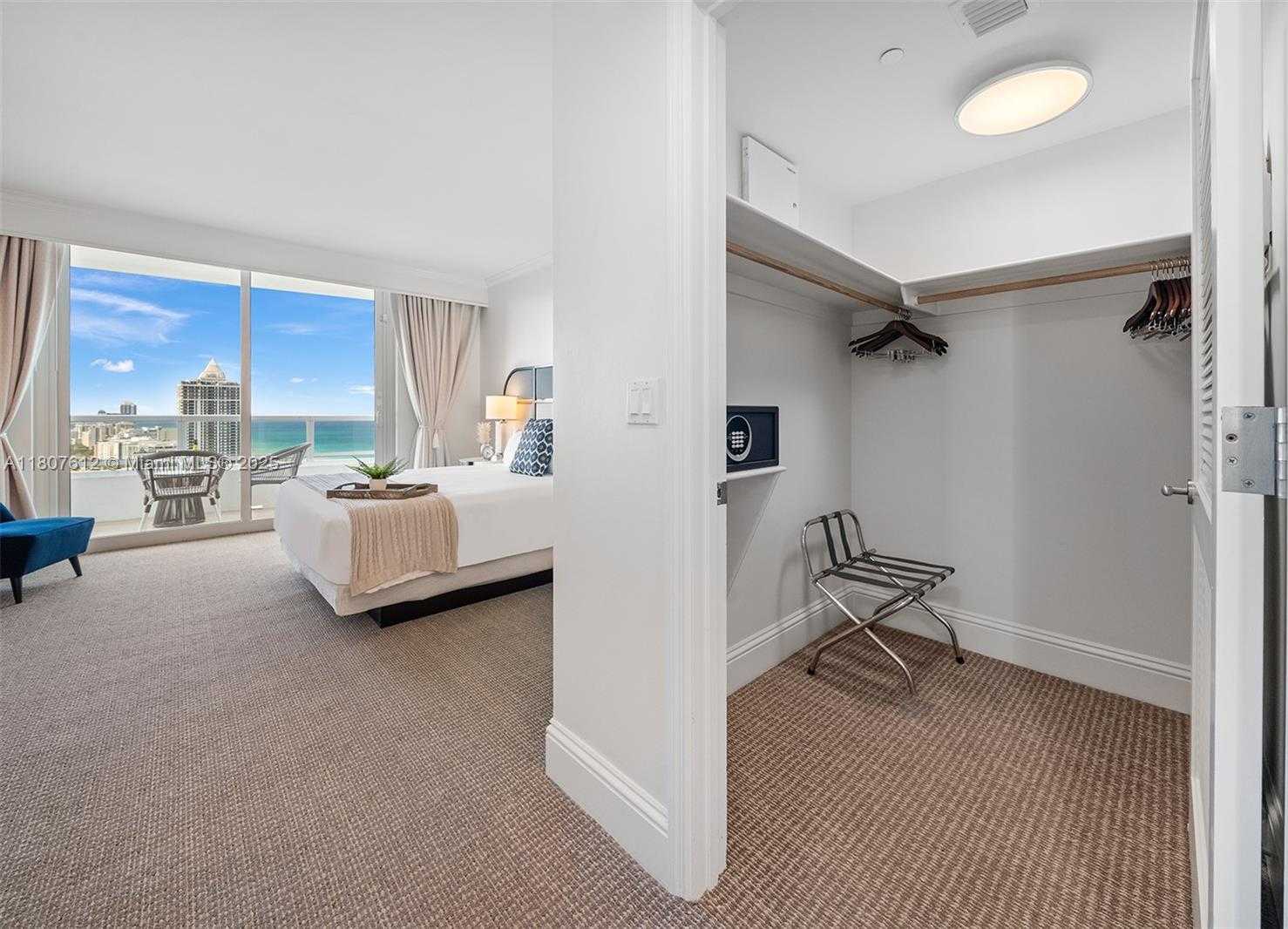 Small Image of 4401 COLLINS AVE #3505, Miami Beach Number 16