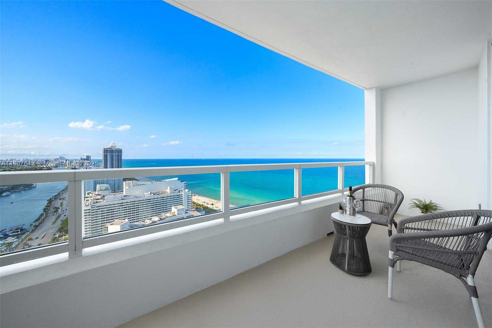 Small Image of 4401 COLLINS AVE #3505, Miami Beach Number 24