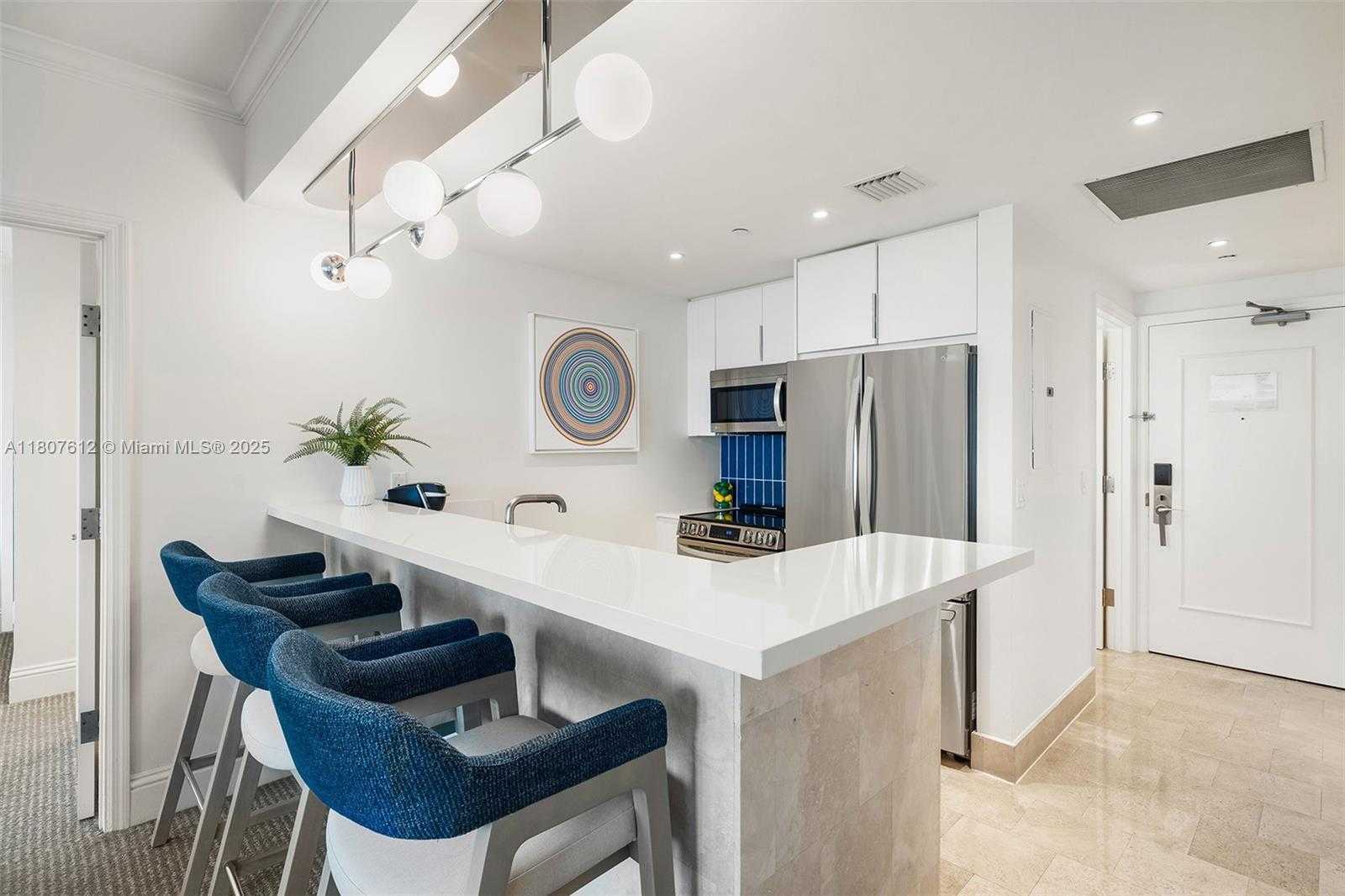 Small Image of 4401 COLLINS AVE #3505, Miami Beach Number 6