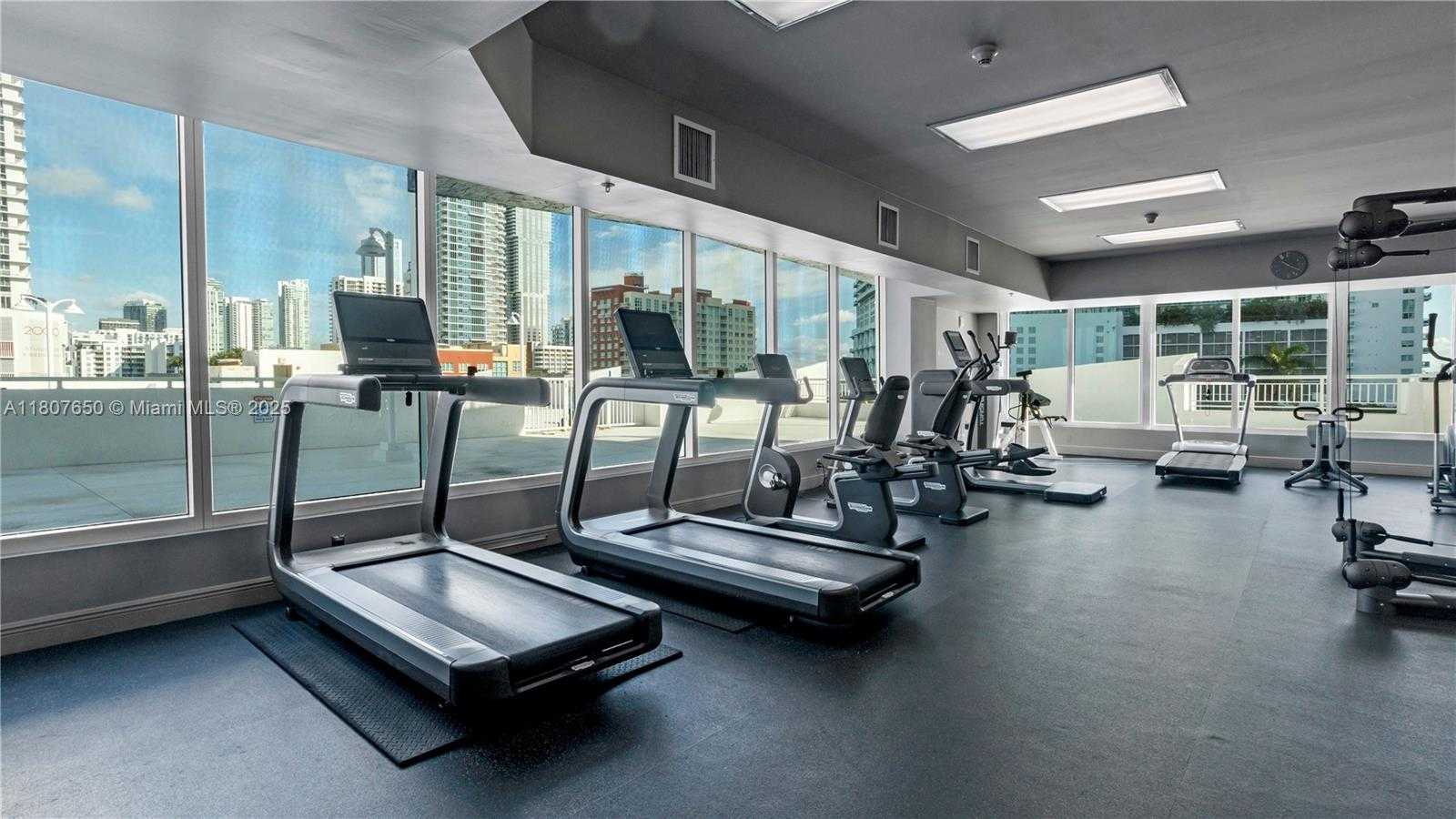 Small Image of 275 NORTH EAST 18TH ST #2101, Miami Number 12