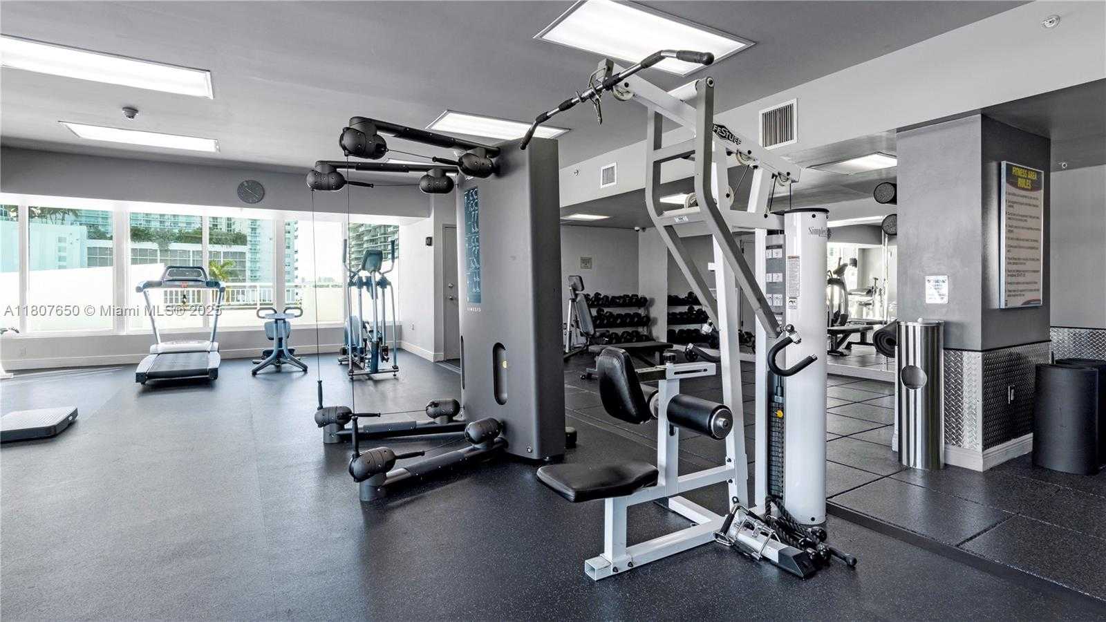 Small Image of 275 NORTH EAST 18TH ST #2101, Miami Number 13