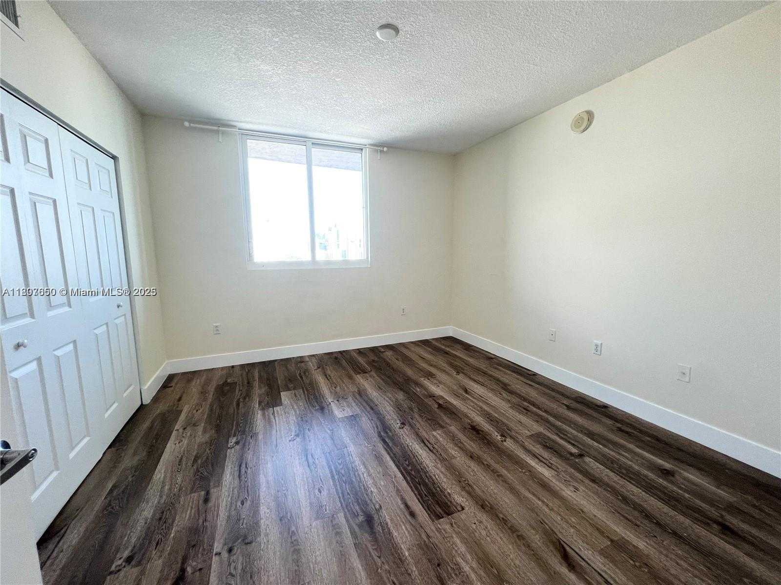 Small Image of 275 NORTH EAST 18TH ST #2101, Miami Number 7