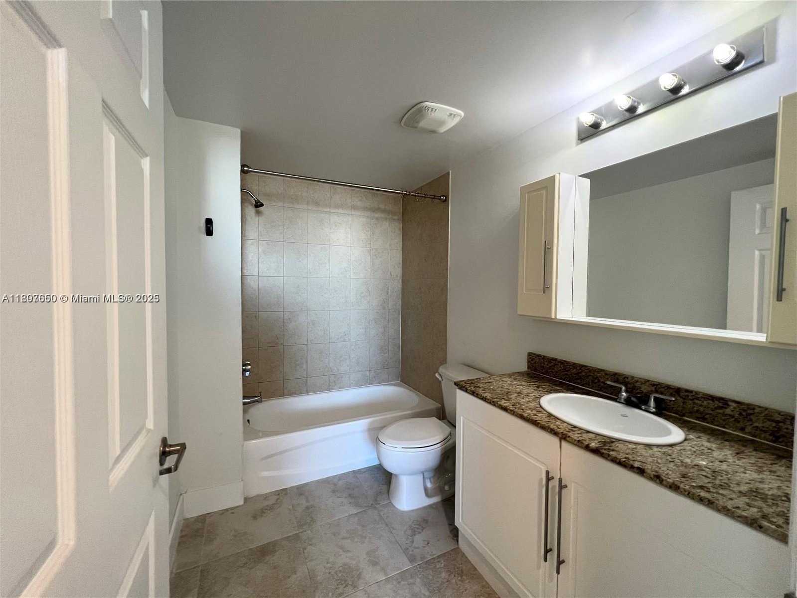 Small Image of 275 NORTH EAST 18TH ST #2101, Miami Number 8