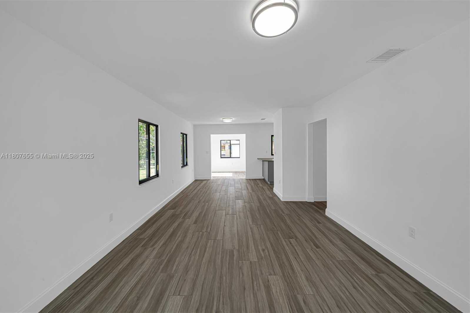 Small Image of 5805 SOUTH WEST 46TH TER, Miami Number 7