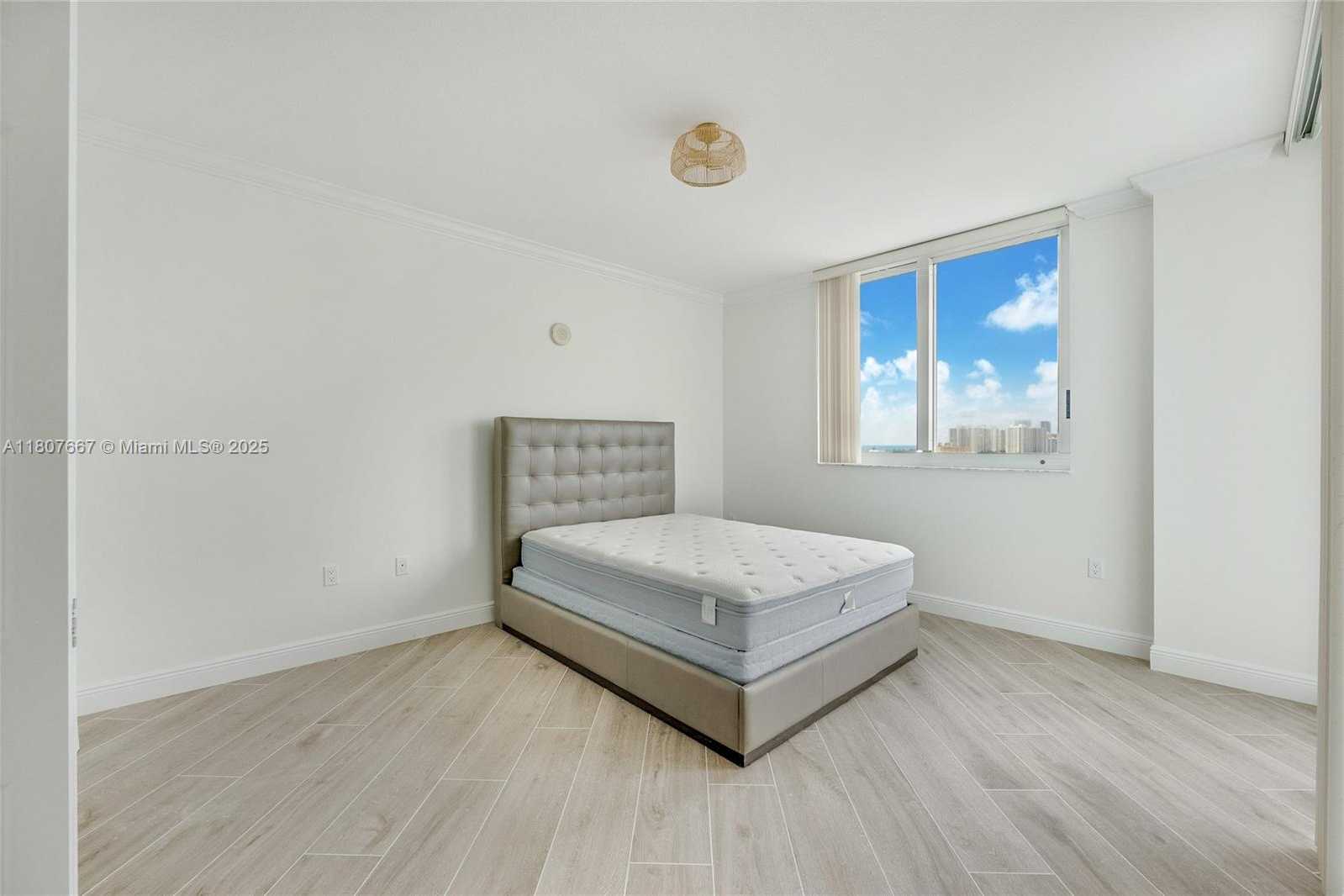 Small Image of 1745 EAST HALLANDALE BEACH BLVD #1607W, Hallandale Beach Number 8