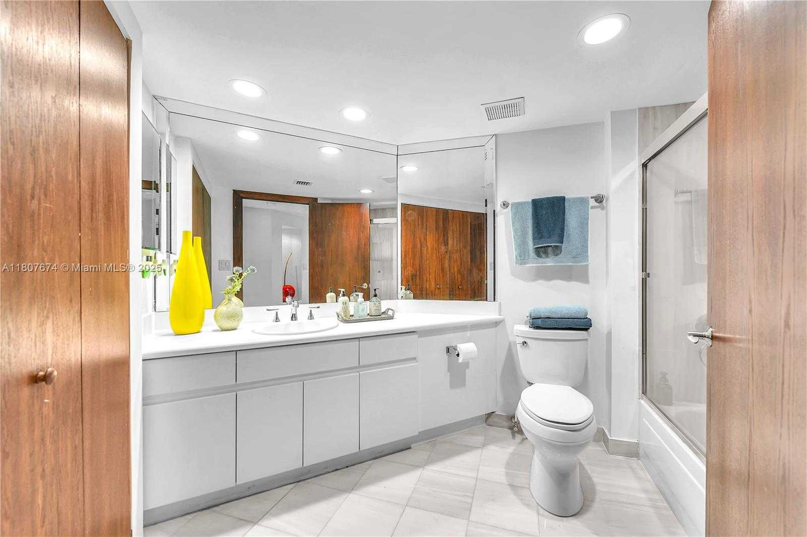 Small Image of 16425 COLLINS AVE #816, Sunny Isles Beach Number 37