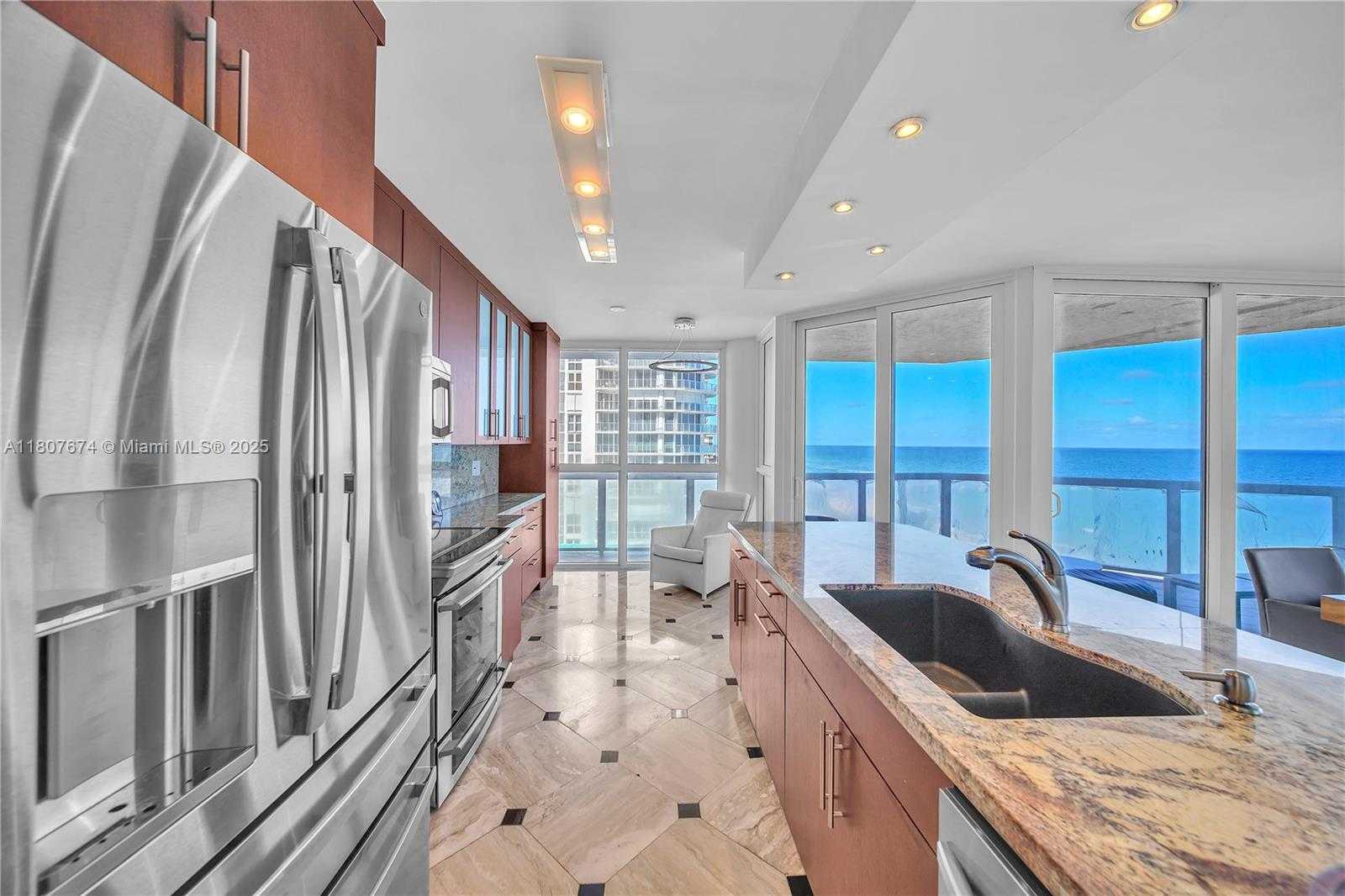Small Image of 16425 COLLINS AVE #816, Sunny Isles Beach Number 44