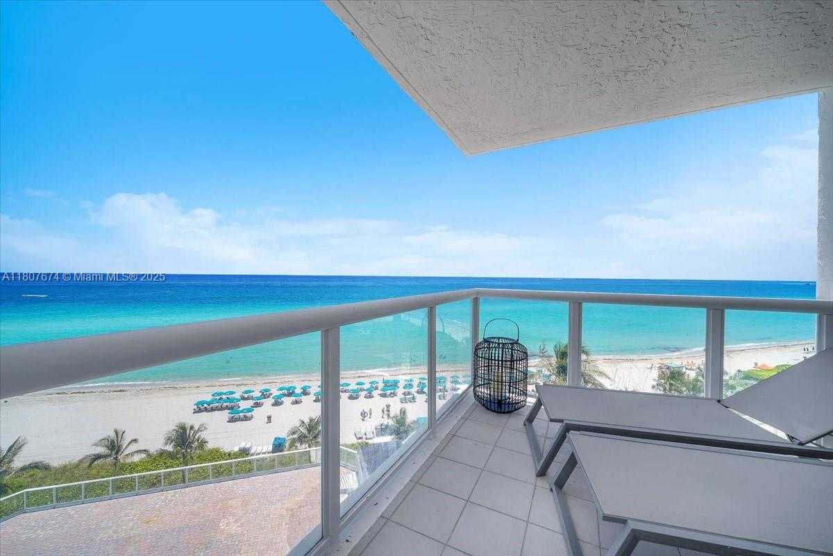 Small Image of 16425 COLLINS AVE #816, Sunny Isles Beach Number 6