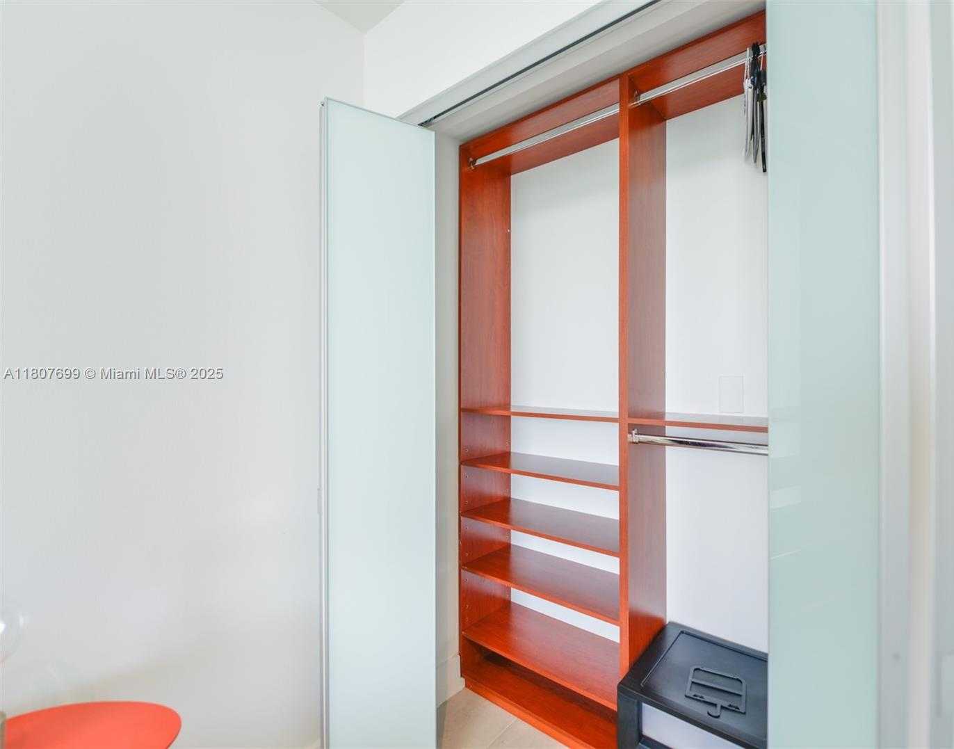 Small Image of 6700 INDIAN CREEK DR #1005, Miami Beach Number 22