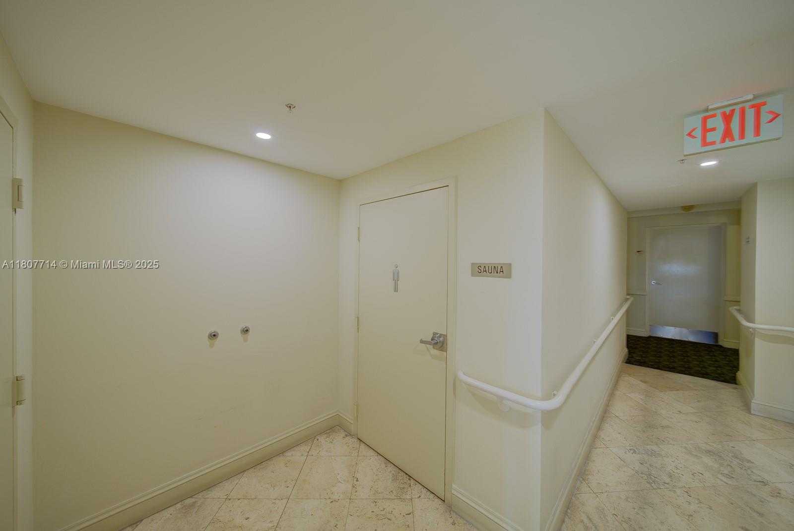Small Image of 1900 SUNSET HARBOUR DR #1005, Miami Beach Number 22