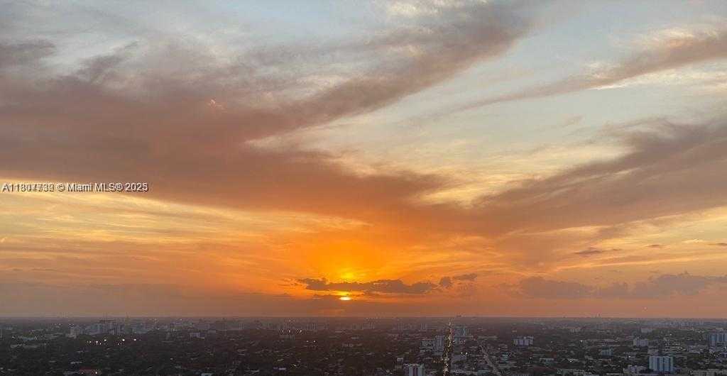 Small Image of 88 SOUTH WEST 7TH ST #3402, Miami Number 16
