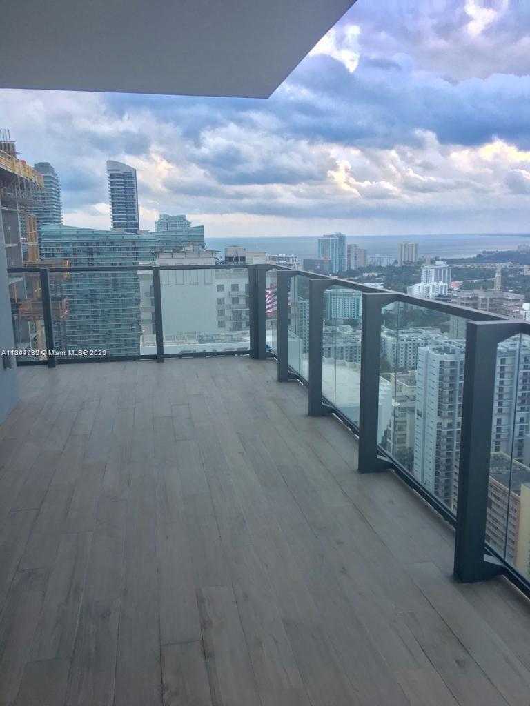 Small Image of 88 SOUTH WEST 7TH ST #3402, Miami Number 7