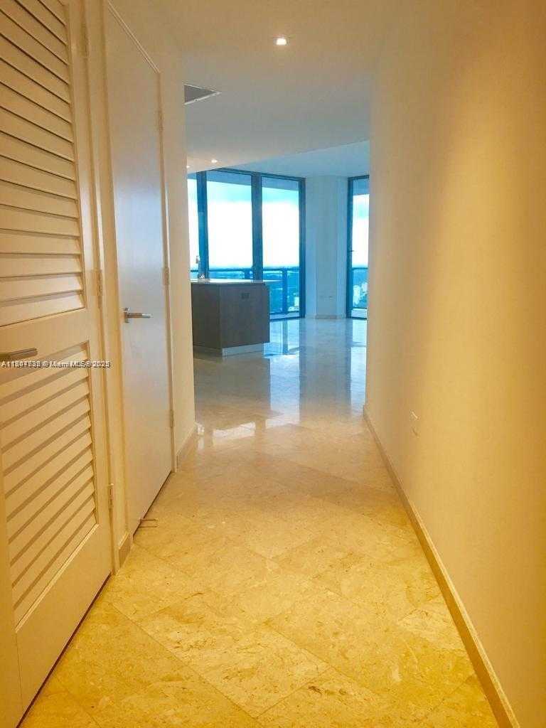 Small Image of 88 SOUTH WEST 7TH ST #3402, Miami Number 8