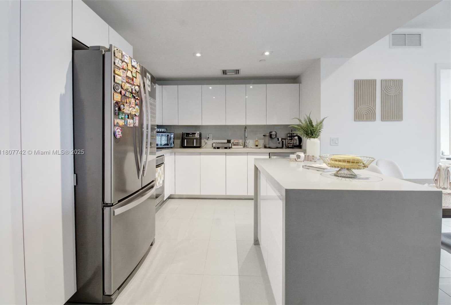 Small Image of 1600 NORTH EAST 1ST AVE #2207, Miami Number 2