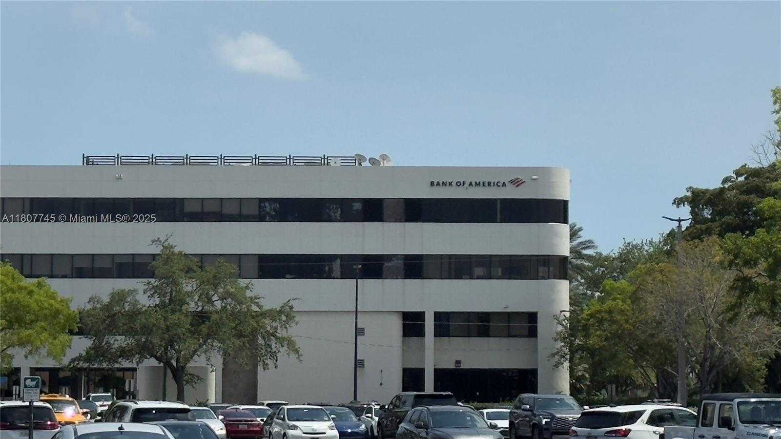 Small Image of 2851 NORTH EAST 183RD ST #1007E, Aventura Number 21