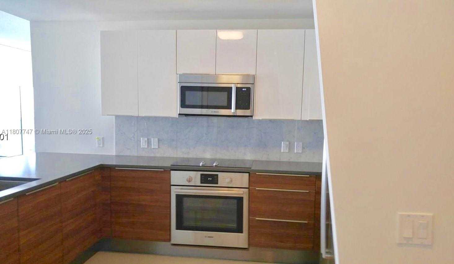 Small Image of 601 NORTH EAST 27TH #1107, Miami Number 14