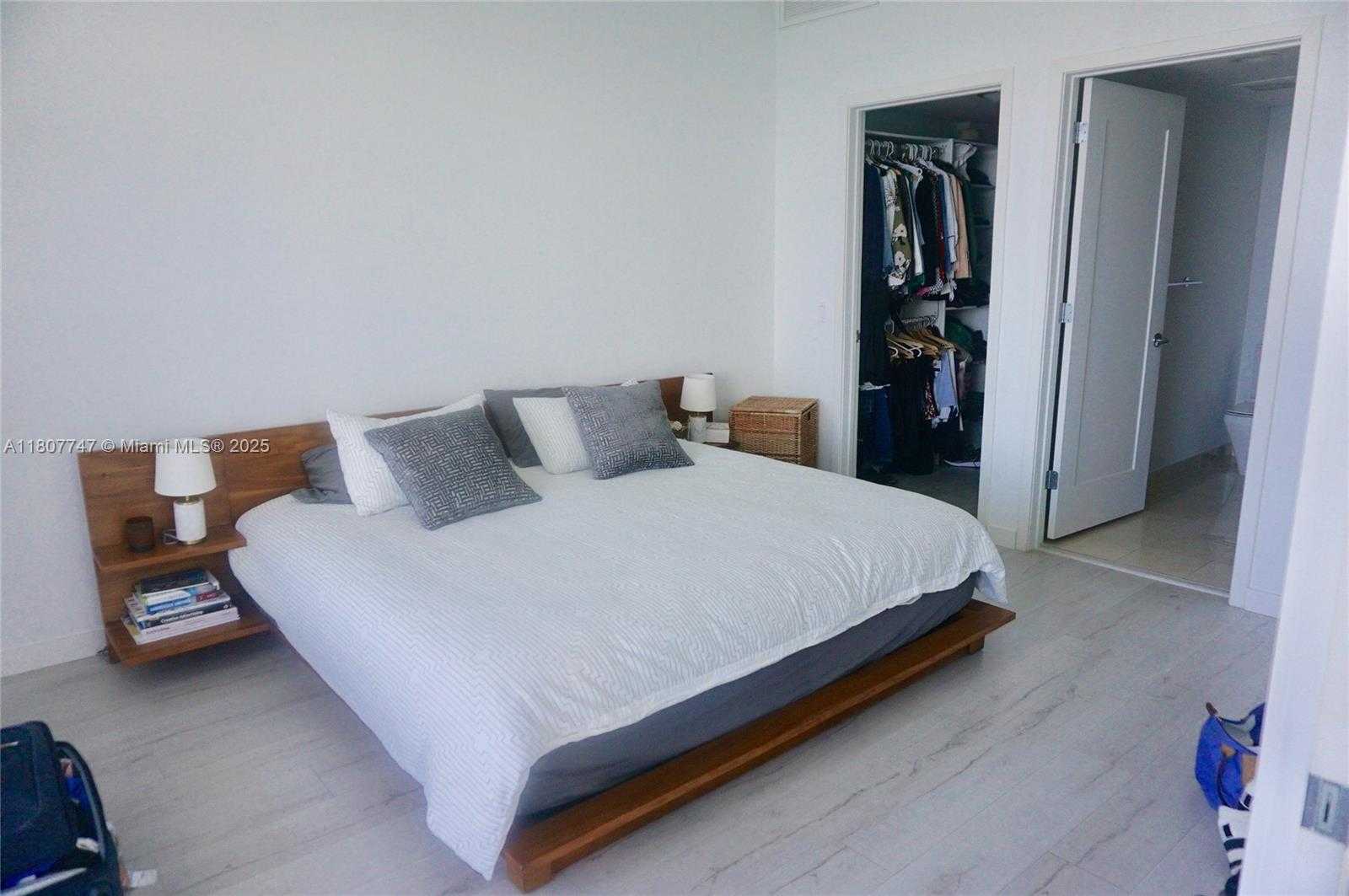 Small Image of 601 NORTH EAST 27TH #1107, Miami Number 4