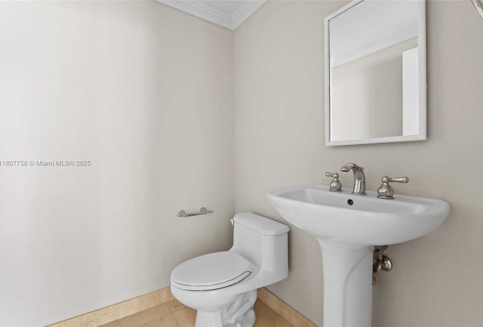 Small Image of 6365 COLLINS AVE #3011, Miami Beach Number 12