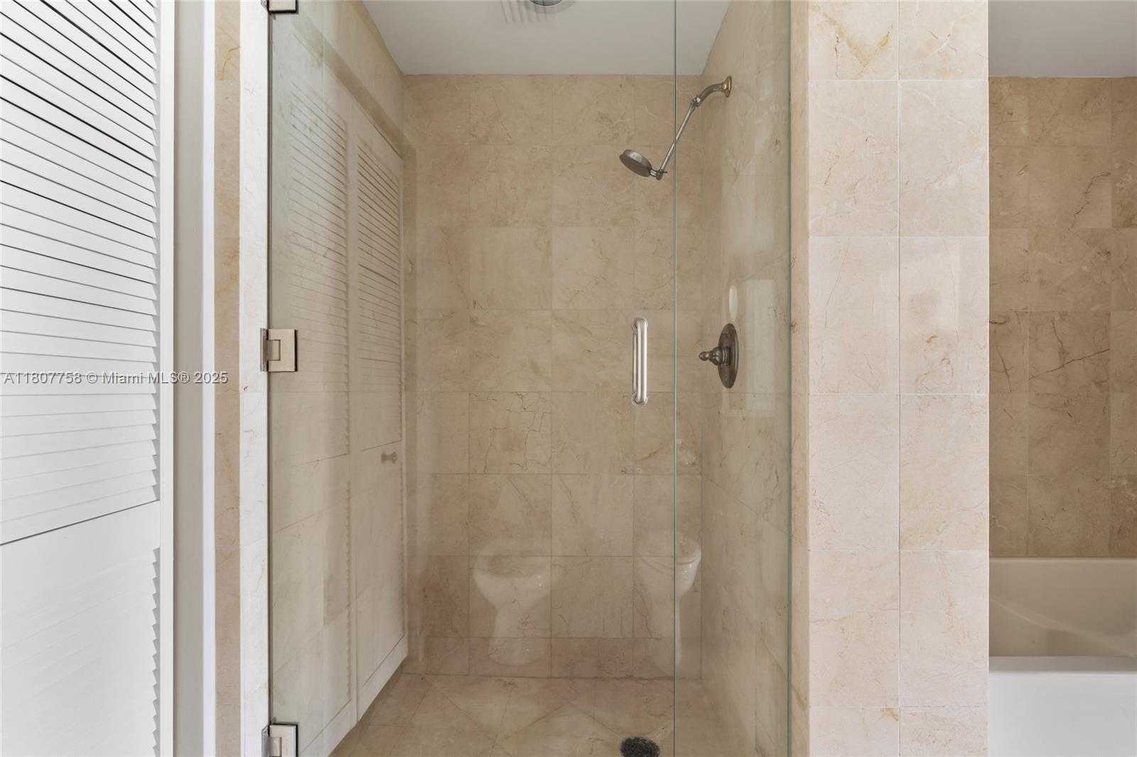 Small Image of 6365 COLLINS AVE #3011, Miami Beach Number 15