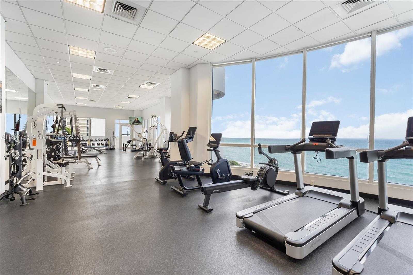 Small Image of 6365 COLLINS AVE #3011, Miami Beach Number 21