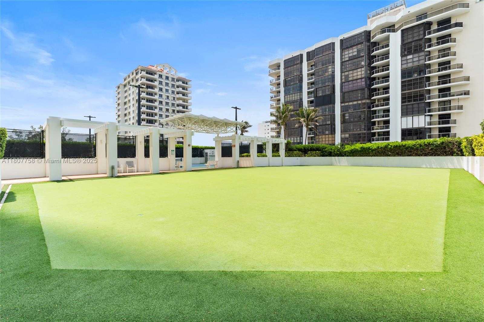 Small Image of 6365 COLLINS AVE #3011, Miami Beach Number 22