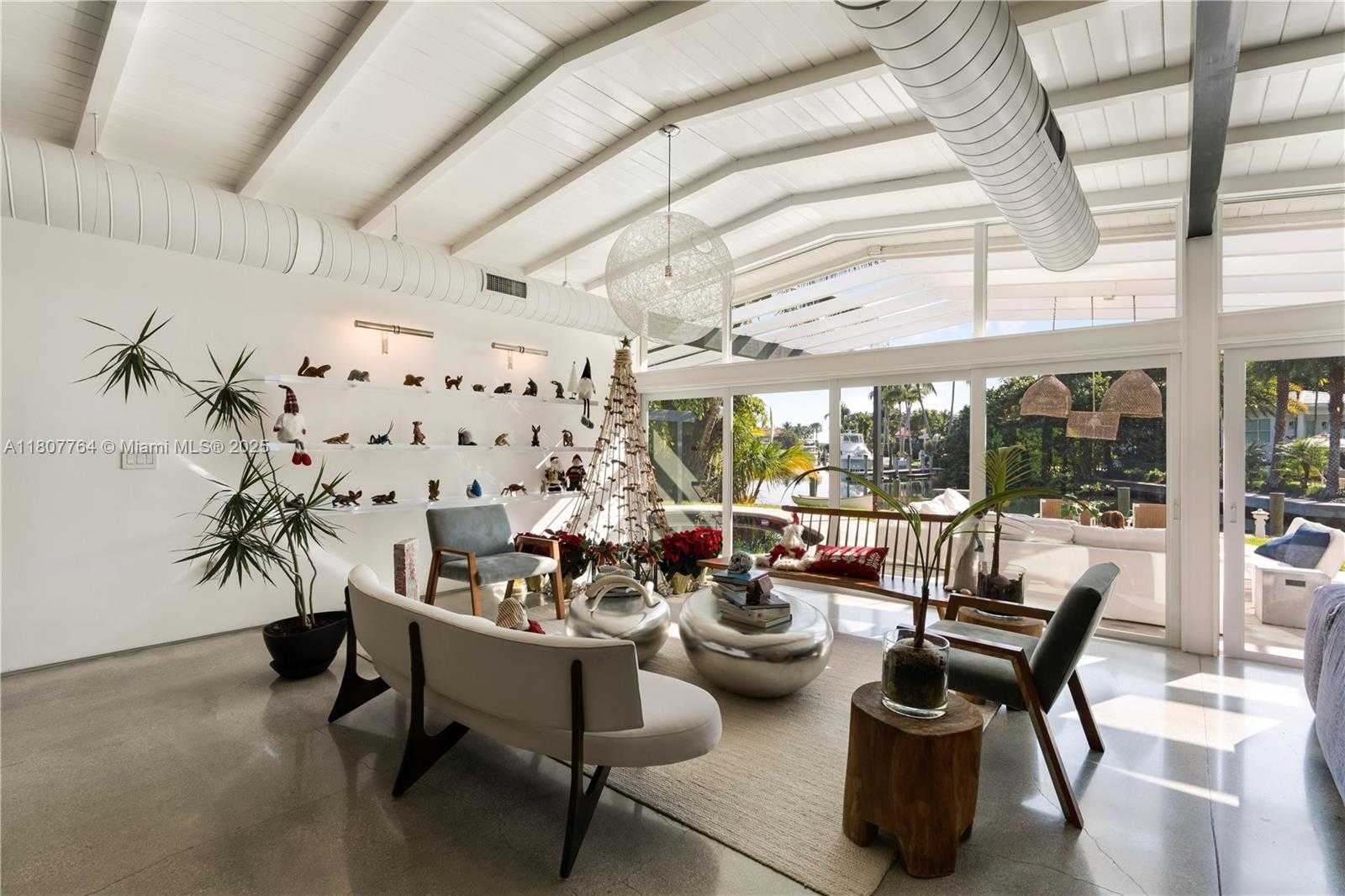 Small Image of 270 ISLAND DR, Key Biscayne Number 7
