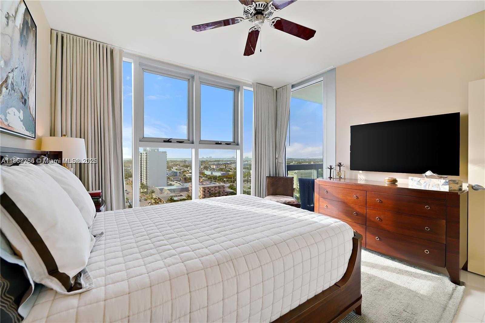 Small Image of 6899 COLLINS AVE #1404, Miami Beach Number 20