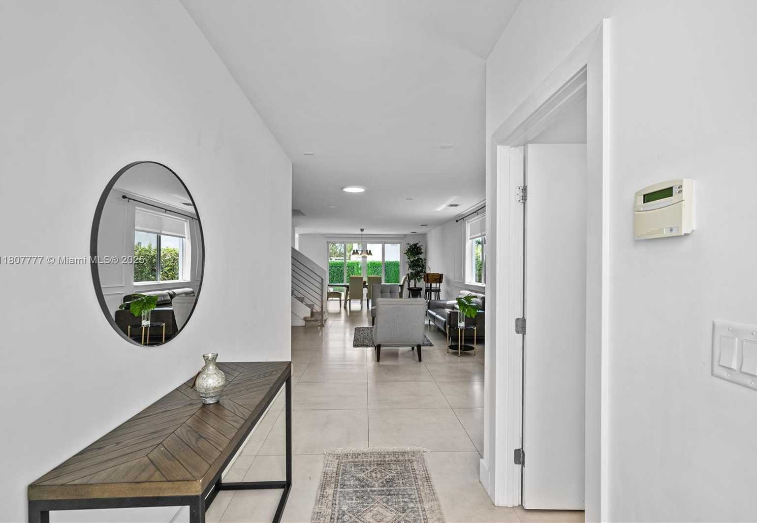 Small Image of 10330 NORTH WEST 68TH ST, Doral Number 9