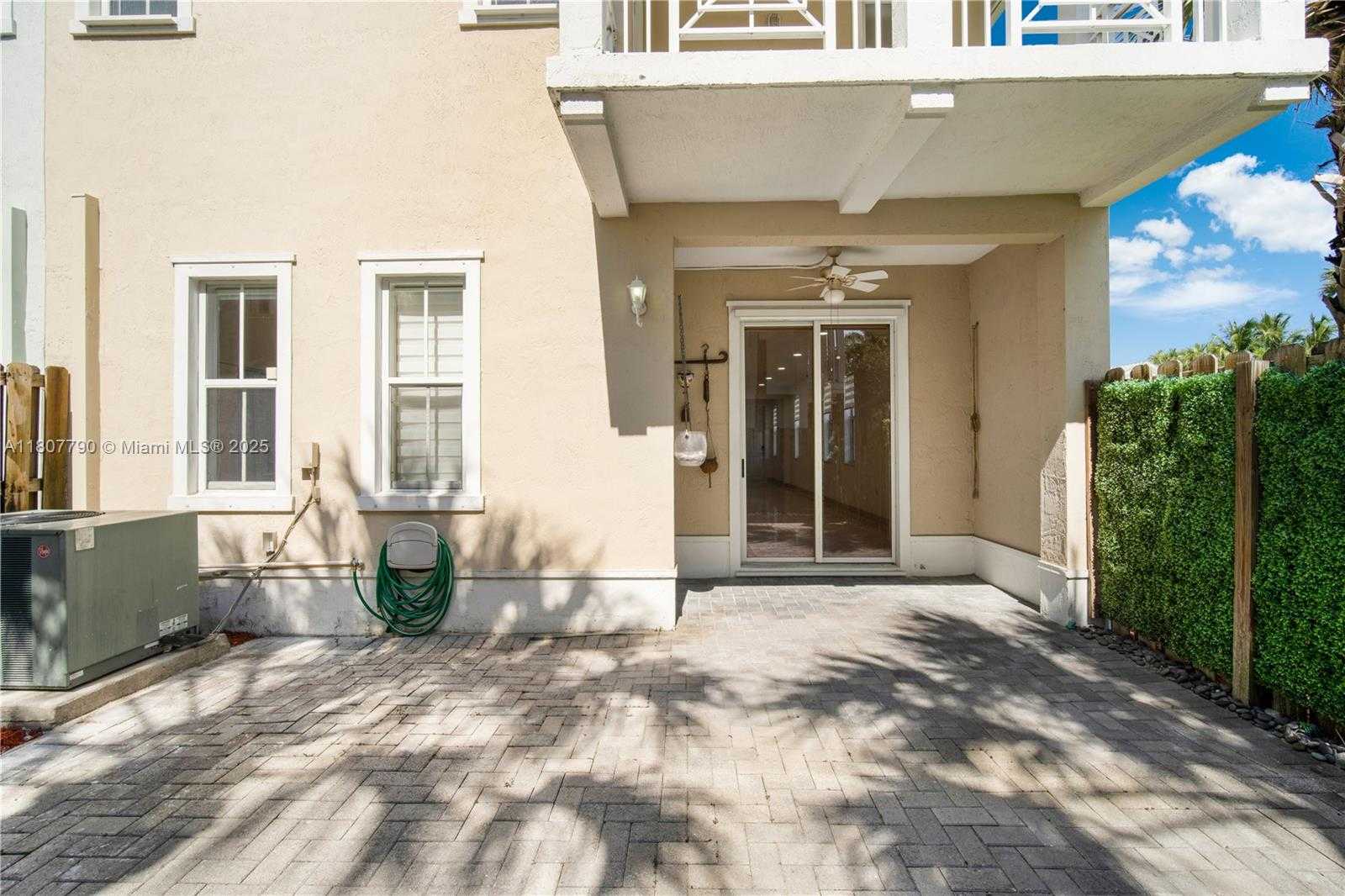 Small Image of 7500 NORTH WEST 107TH PL #7500, Doral Number 14