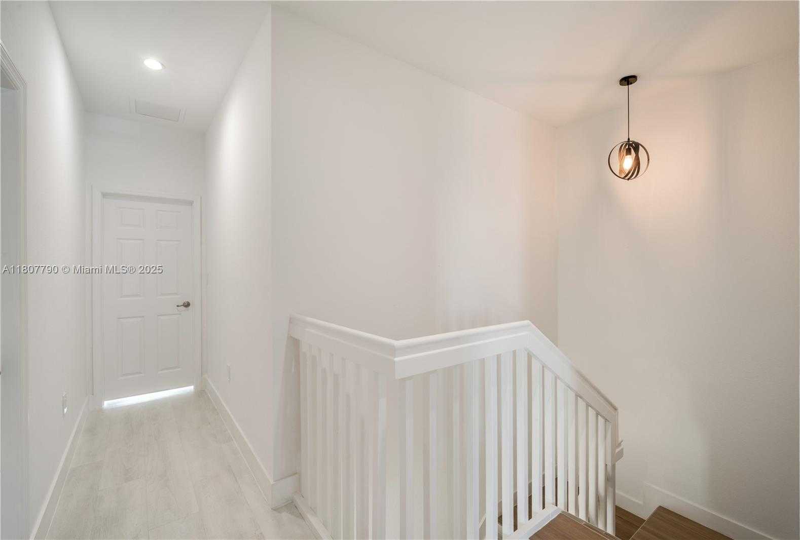 Small Image of 7500 NORTH WEST 107TH PL #7500, Doral Number 26