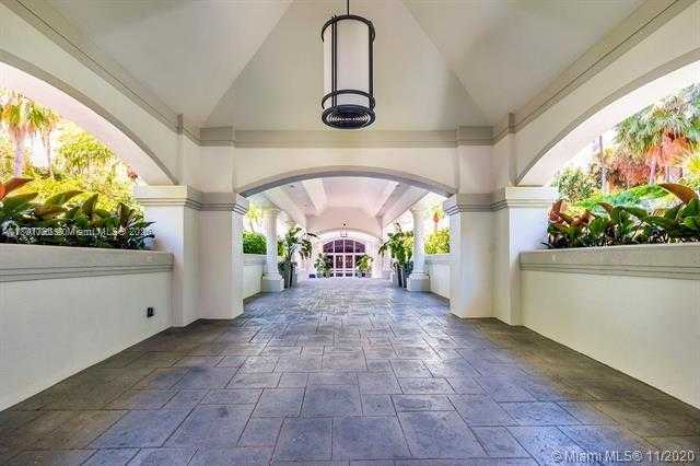 Small Image of 21150 POINT PLACE #LPH 2902, Aventura Number 48