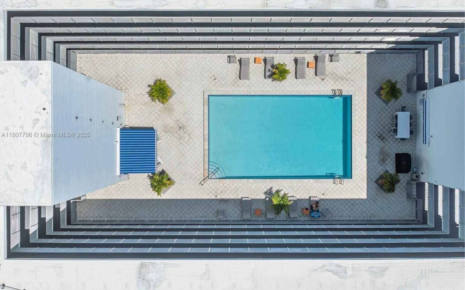 Small Image of 1545 EUCLID AVE #5C, Miami Beach Number 17