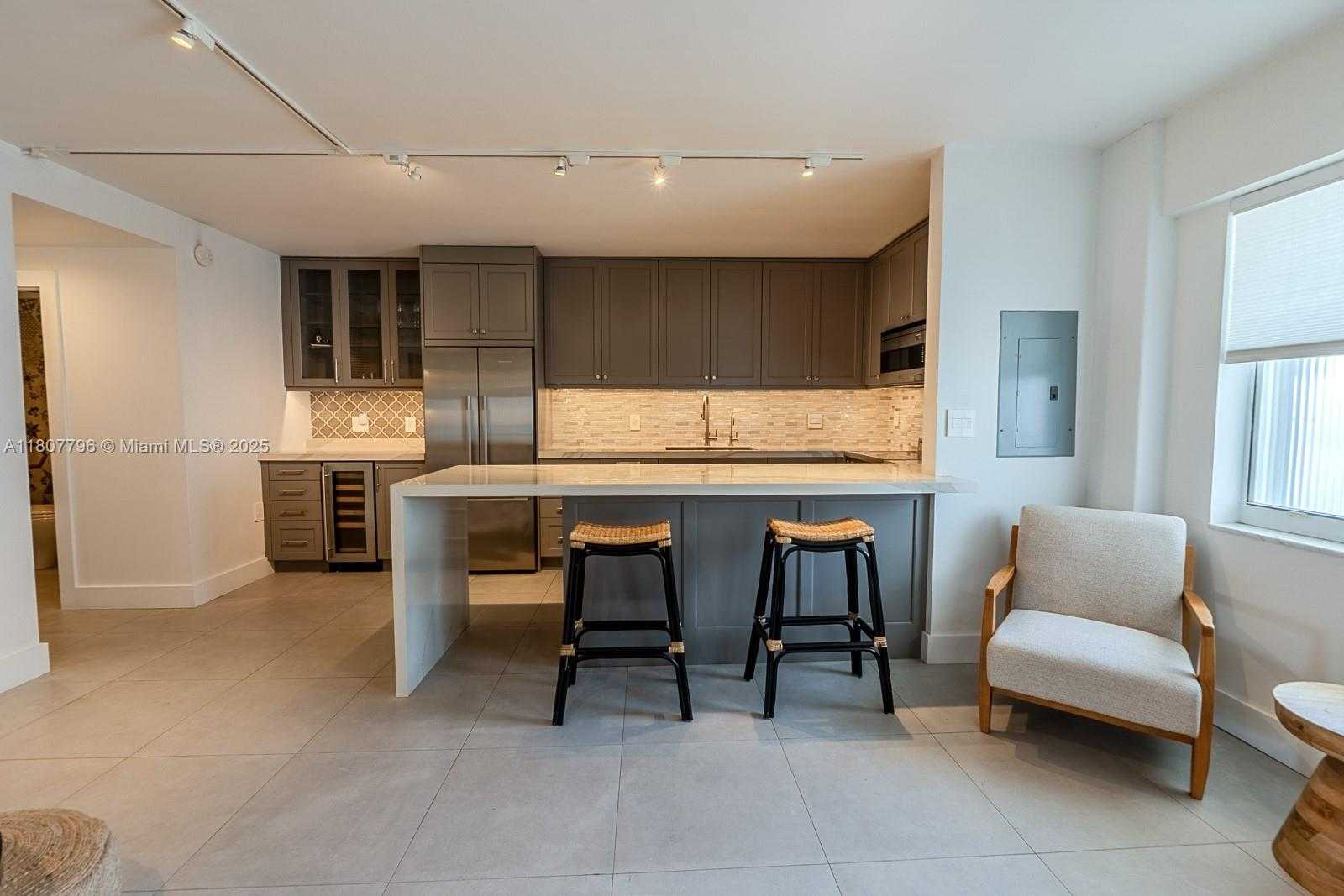 Small Image of 1545 EUCLID AVE #5C, Miami Beach Number 8
