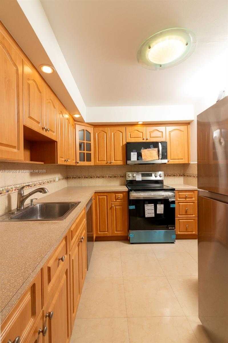 Small Image of 447 NORTH EAST 195TH ST #217, Miami Number 15