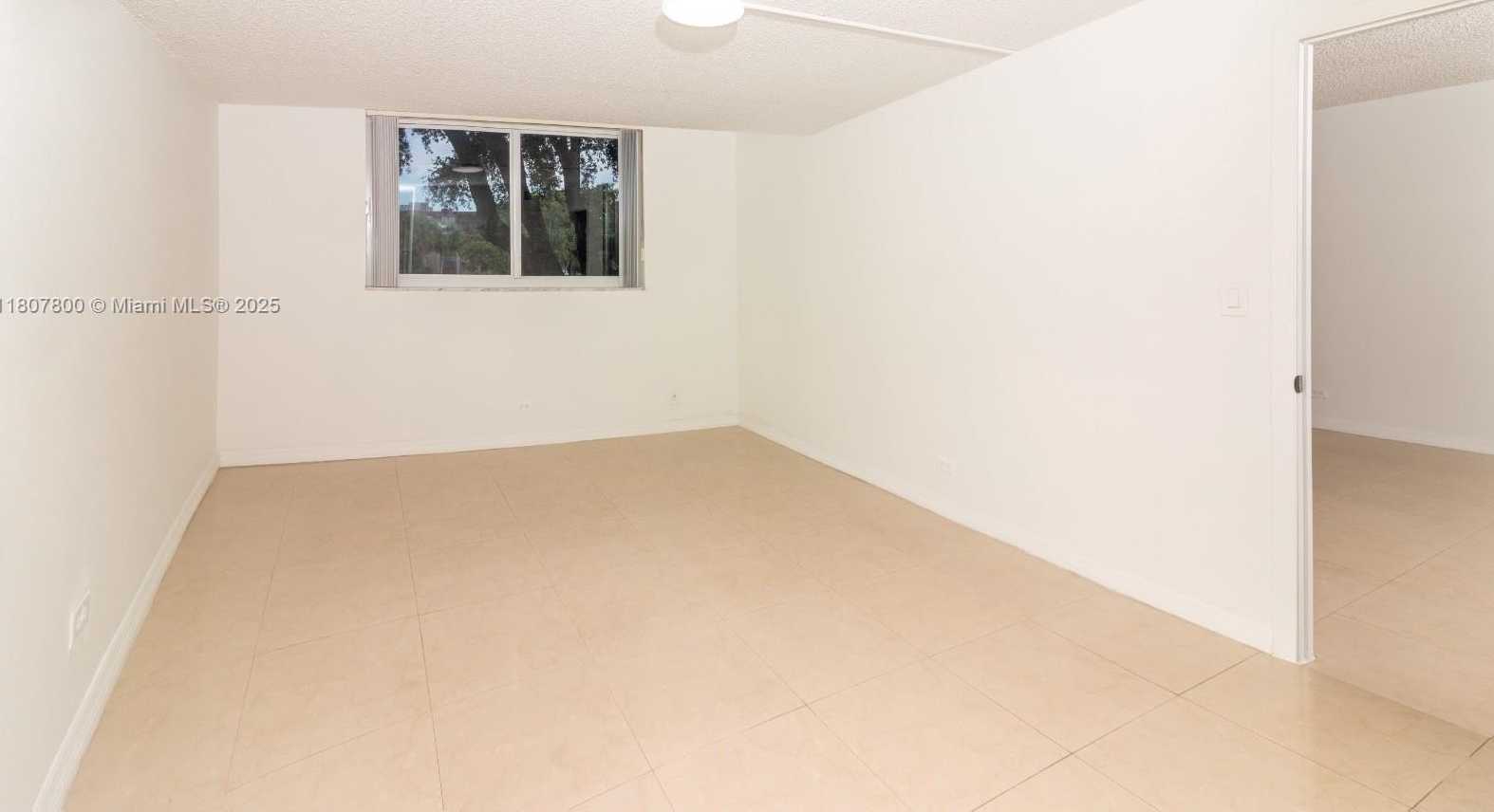 Small Image of 447 NORTH EAST 195TH ST #217, Miami Number 17