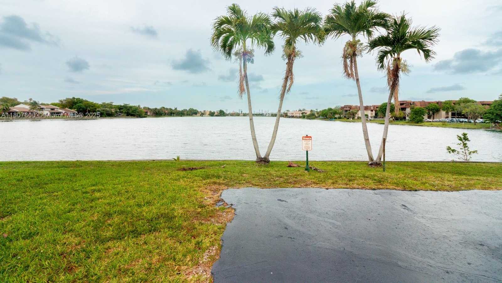Small Image of 447 NORTH EAST 195TH ST #217, Miami Number 8