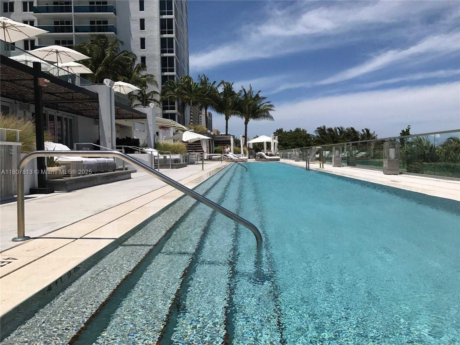 Small Image of 2301 COLLINS AVE #1514, Miami Beach Number 5