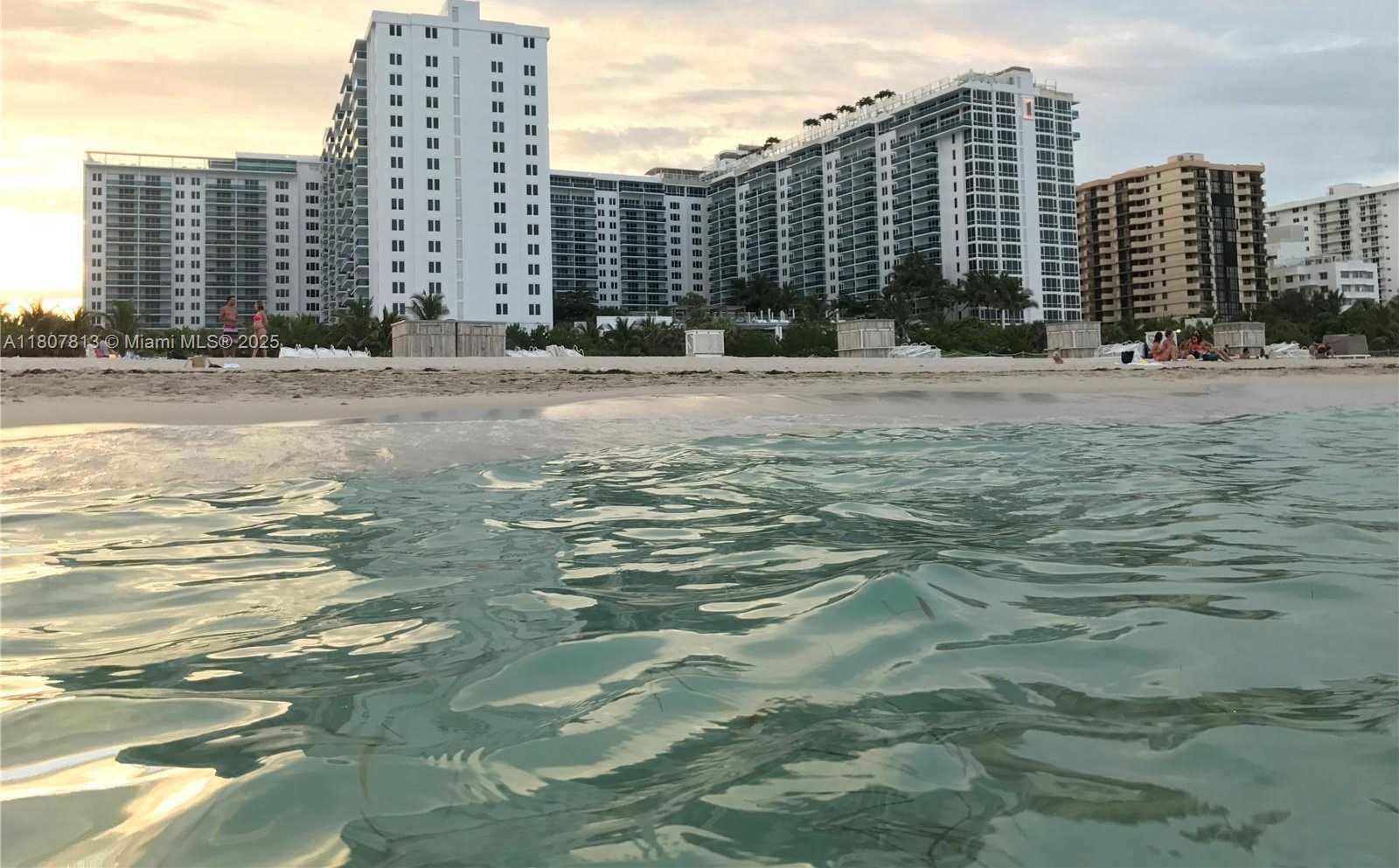 Small Image of 2301 COLLINS AVE #1514, Miami Beach Number 6