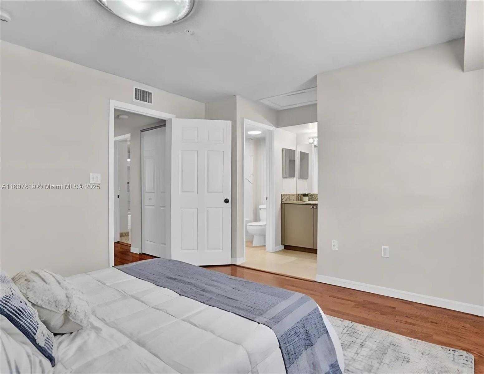 Small Image of 2965 NORTH EAST 185TH ST #1514, Aventura Number 8
