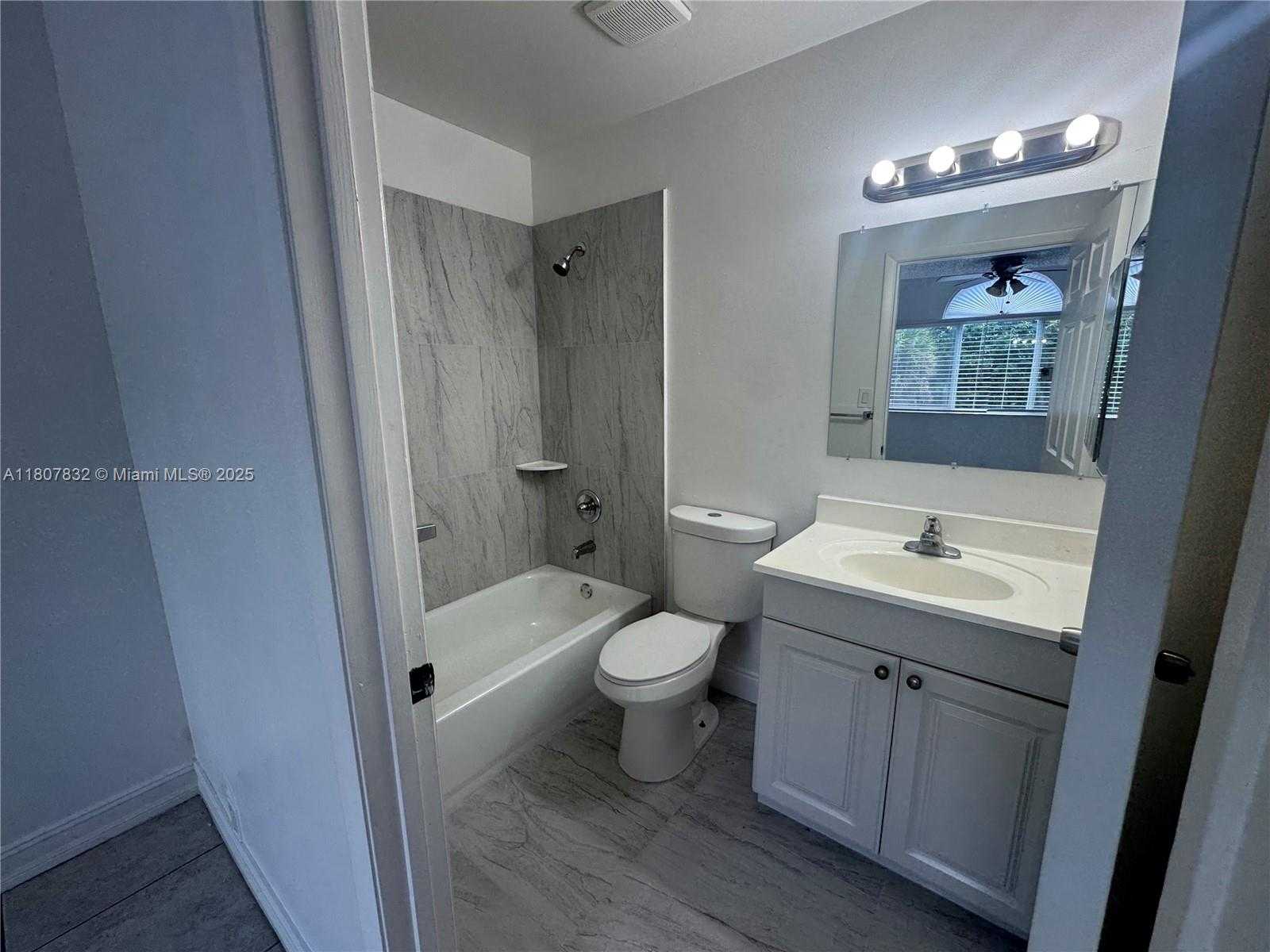 Small Image of 9515 SOUTH WEST 138TH PL #9515, Miami Number 22