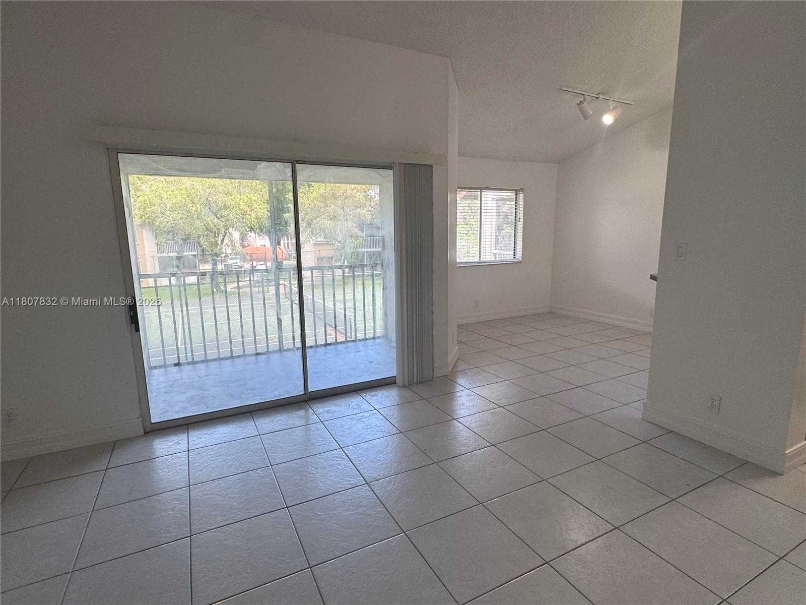 Small Image of 9515 SOUTH WEST 138TH PL #9515, Miami Number 5