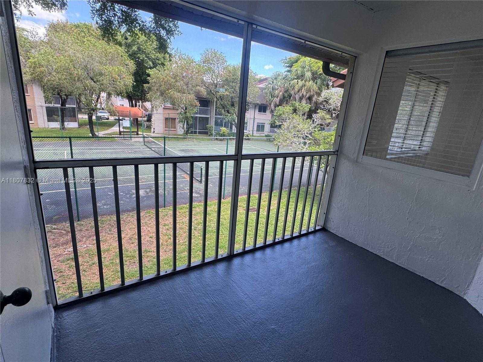 Small Image of 9515 SOUTH WEST 138TH PL #9515, Miami Number 6