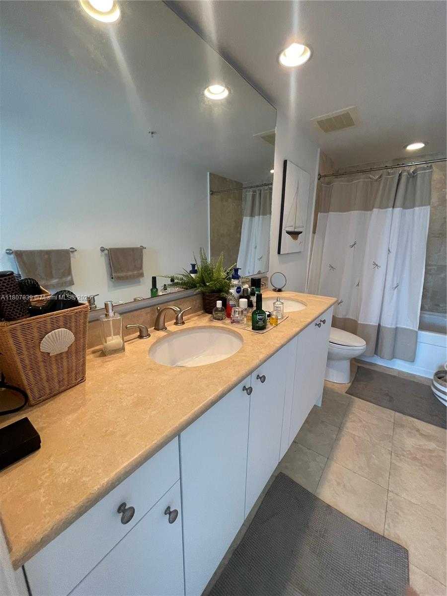 Small Image of 1755 EAST HALLANDALE BEACH BLVD #2305E, Hallandale Beach Number 13