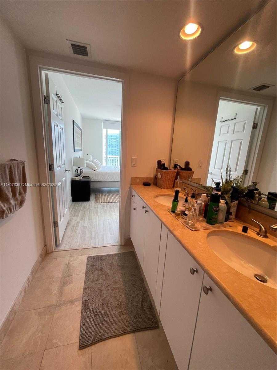 Small Image of 1755 EAST HALLANDALE BEACH BLVD #2305E, Hallandale Beach Number 14