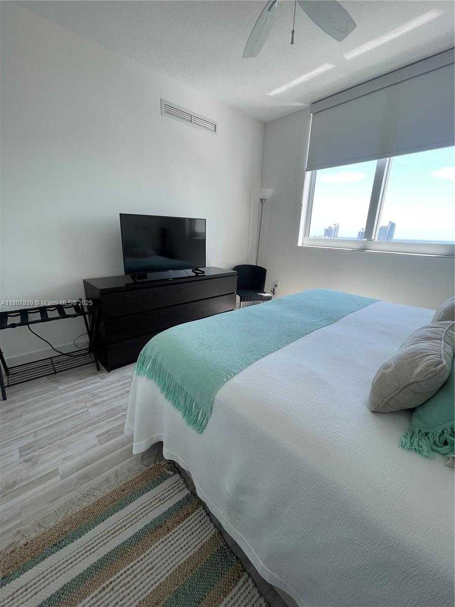 Small Image of 1755 EAST HALLANDALE BEACH BLVD #2305E, Hallandale Beach Number 31