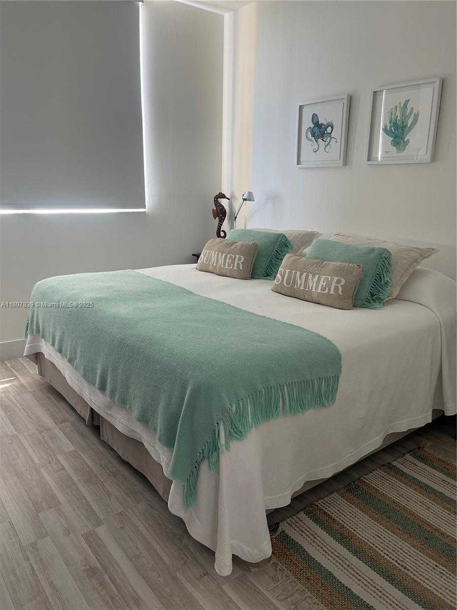 Small Image of 1755 EAST HALLANDALE BEACH BLVD #2305E, Hallandale Beach Number 32
